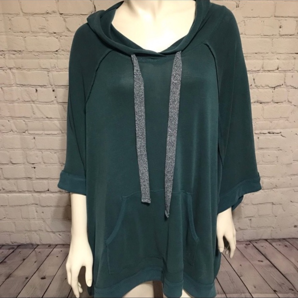 Free People OVERSIZED HOOD PANCHO SIZE SMALL NWT - Picture 5 of 10